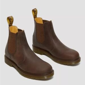 Dr. Martens Men’s 10 Chelsea Boots